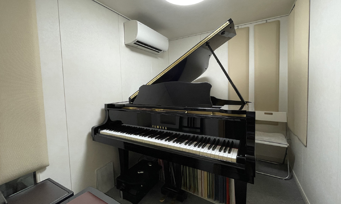 赤星 佳奈 様のキービジュアル