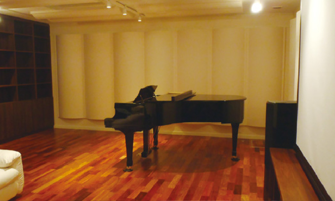 矢島 愛子 様のキービジュアル